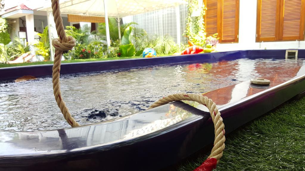 Barefeet Naturist Resort (Adults Only) Bangkok Extérieur photo
