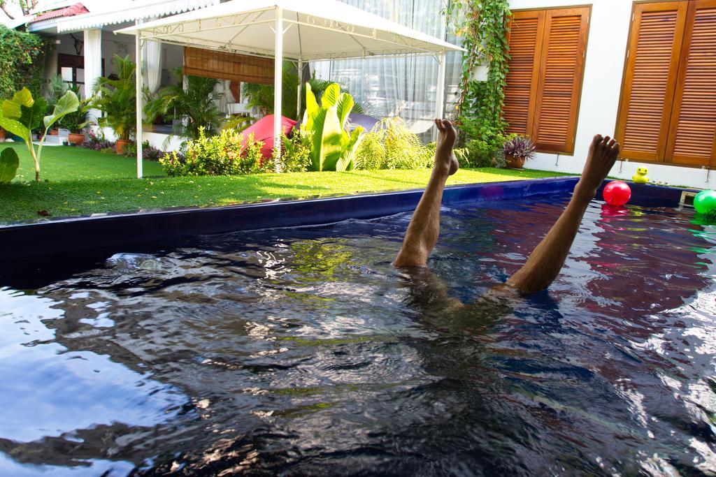 Barefeet Naturist Resort (Adults Only) Bangkok Extérieur photo