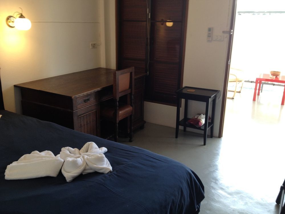 Barefeet Naturist Resort (Adults Only) Bangkok Extérieur photo