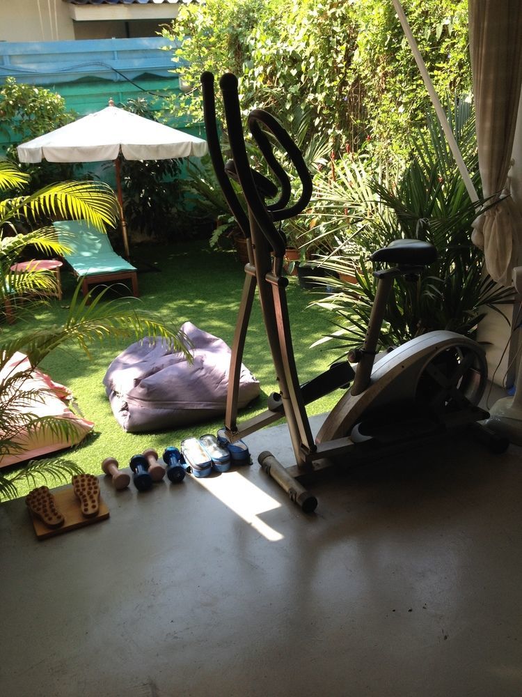 Barefeet Naturist Resort (Adults Only) Bangkok Extérieur photo