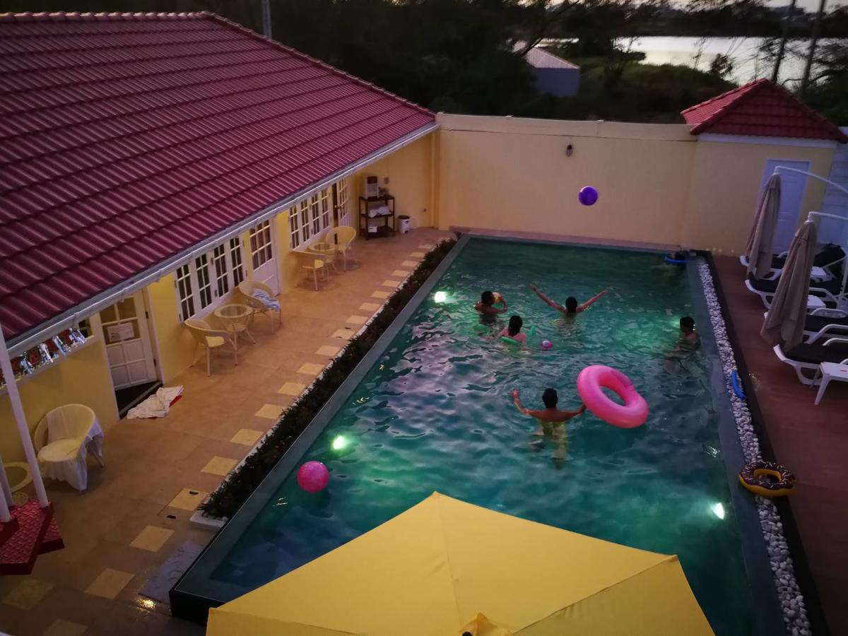 Barefeet Naturist Resort (Adults Only) Bangkok Extérieur photo