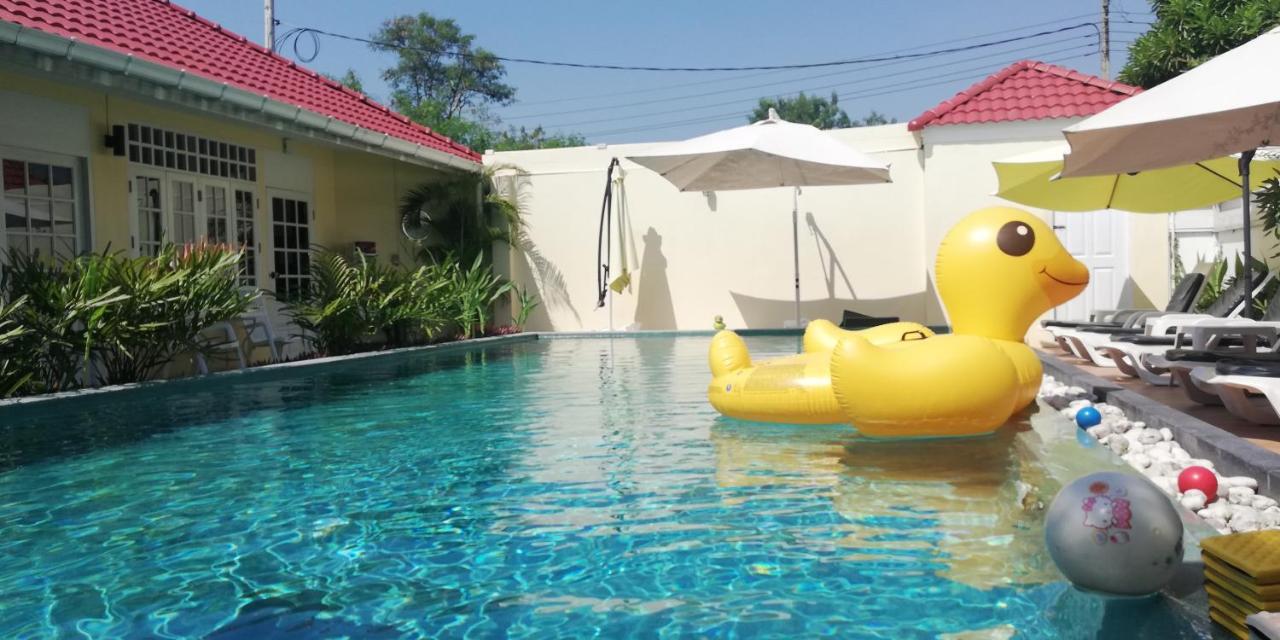 Barefeet Naturist Resort (Adults Only) Bangkok Extérieur photo
